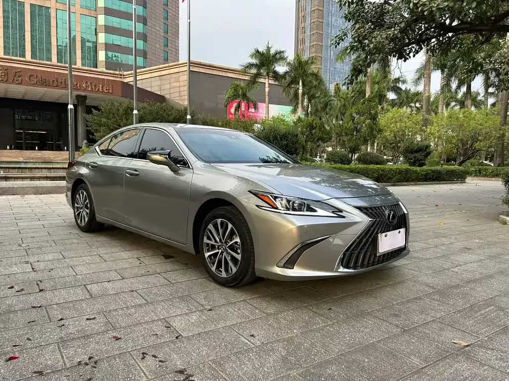 Lexus ES 2024 из CN, фото 9