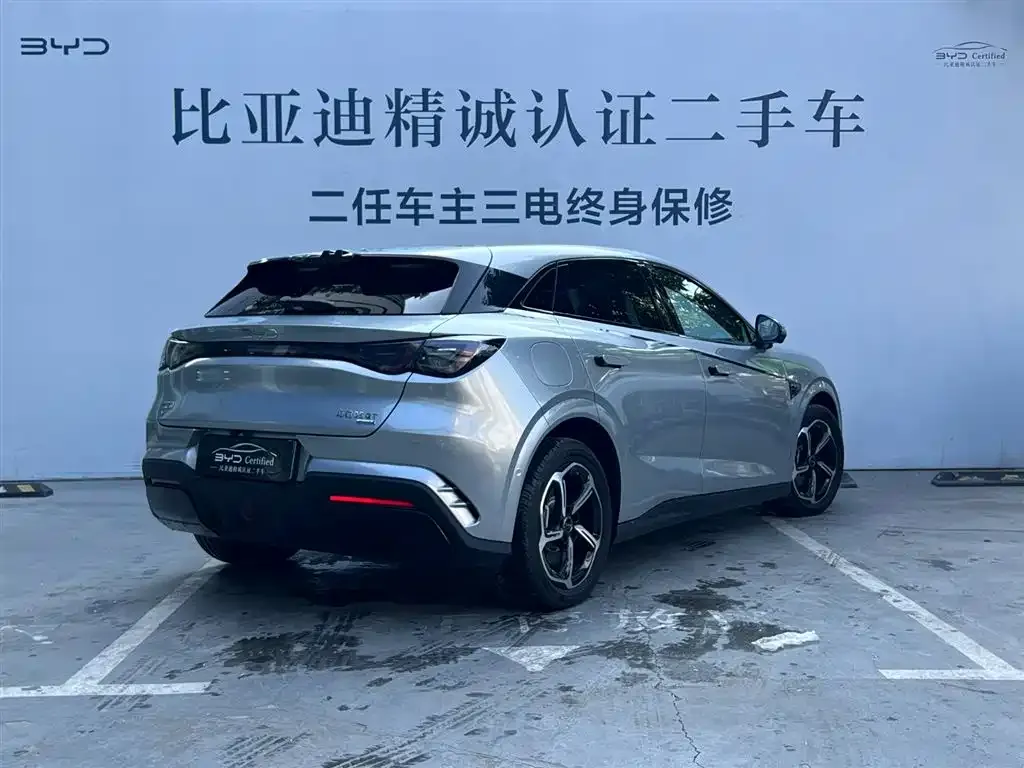 BYD Seal 06GT — фото 9