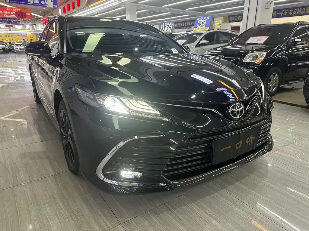 Toyota Camry 2022 из CN, фото 5