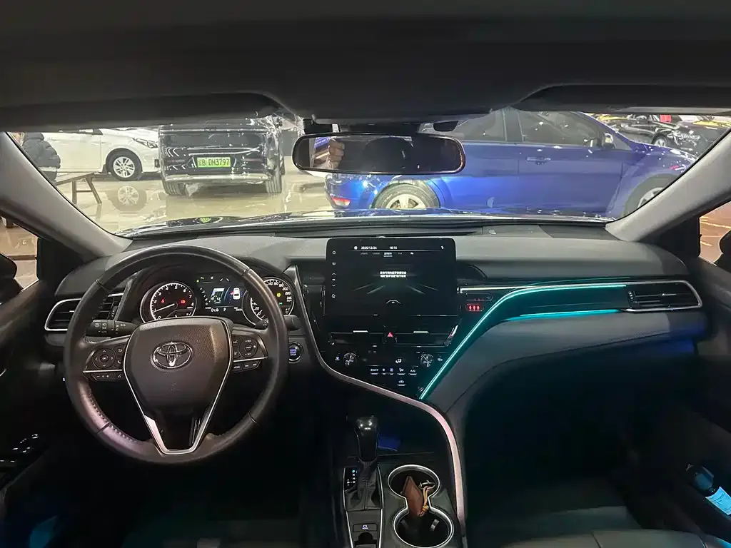 Toyota Camry 2022 из CN, фото 8