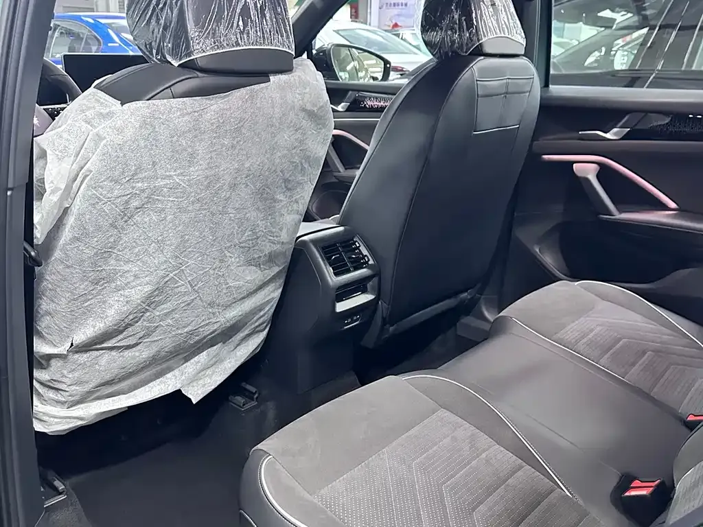Volkswagen Tayron 2025 из CN, фото 2
