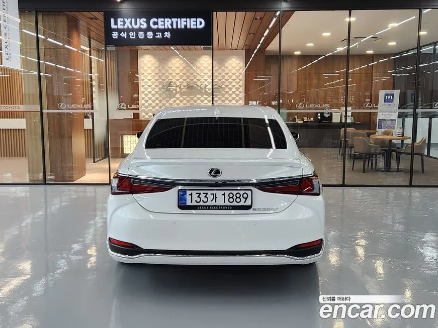 Lexus ES 2026 из KR, фото 4