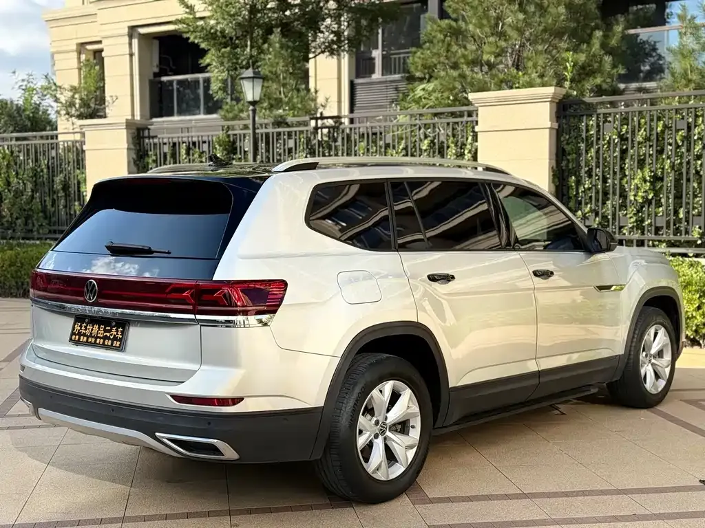 Volkswagen Teramont 2022 из CN, фото 6
