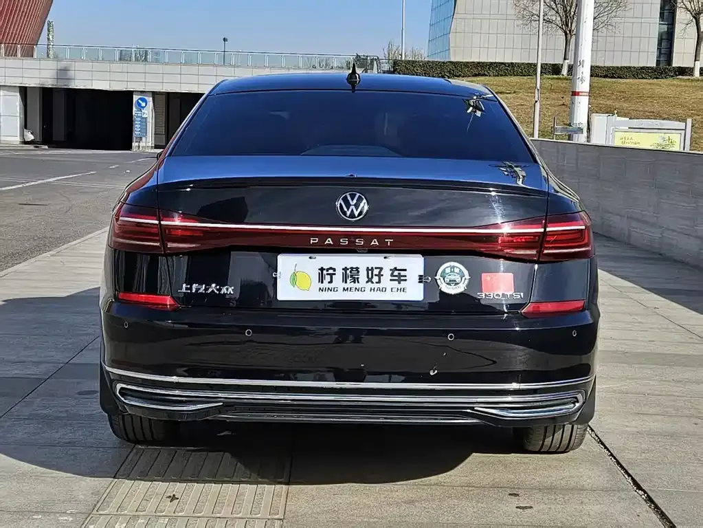 Volkswagen Passat 2023 из CN, фото 3