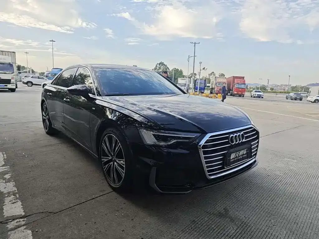 Audi A6L 2021 из CN, фото 2