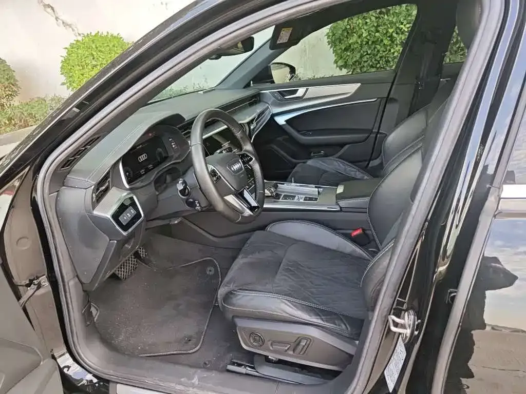 Audi A6L 2021 из CN, фото 4