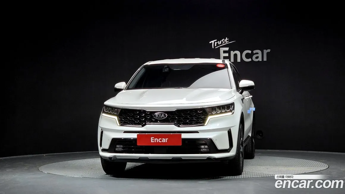Kia Sorento — фото 4