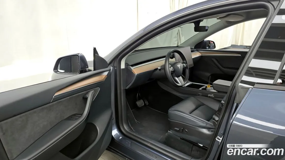 Tesla Model Y 2022 из KR, фото 7
