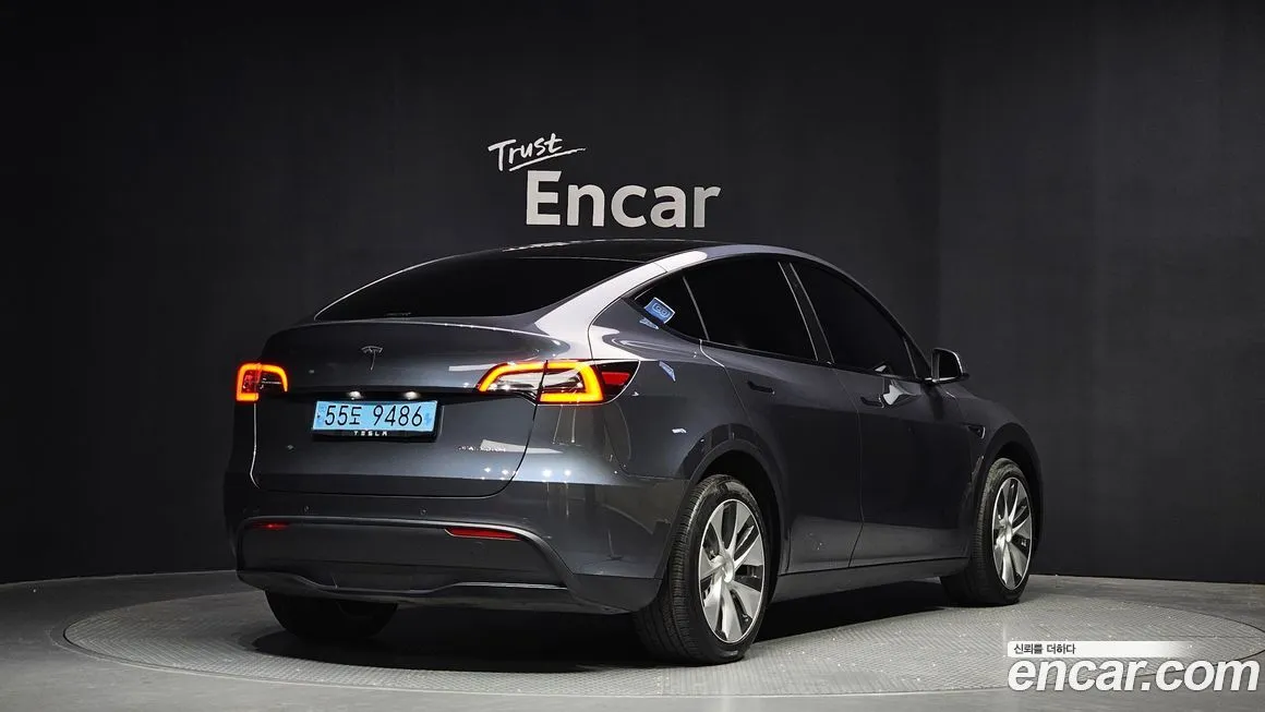 Tesla Model Y 2022 из KR, фото 3