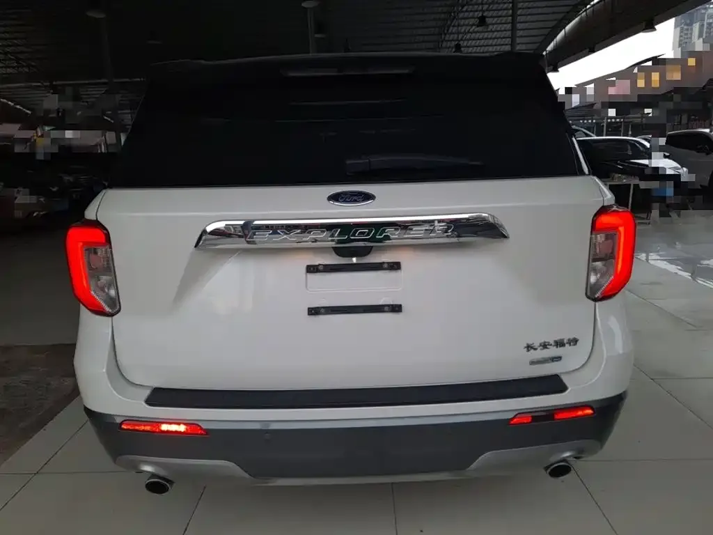 Ford Explorer 2022 из CN, фото 7