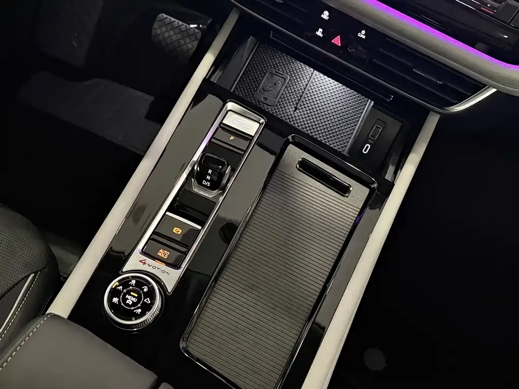 Volkswagen Teramont 2024 из CN, фото 9