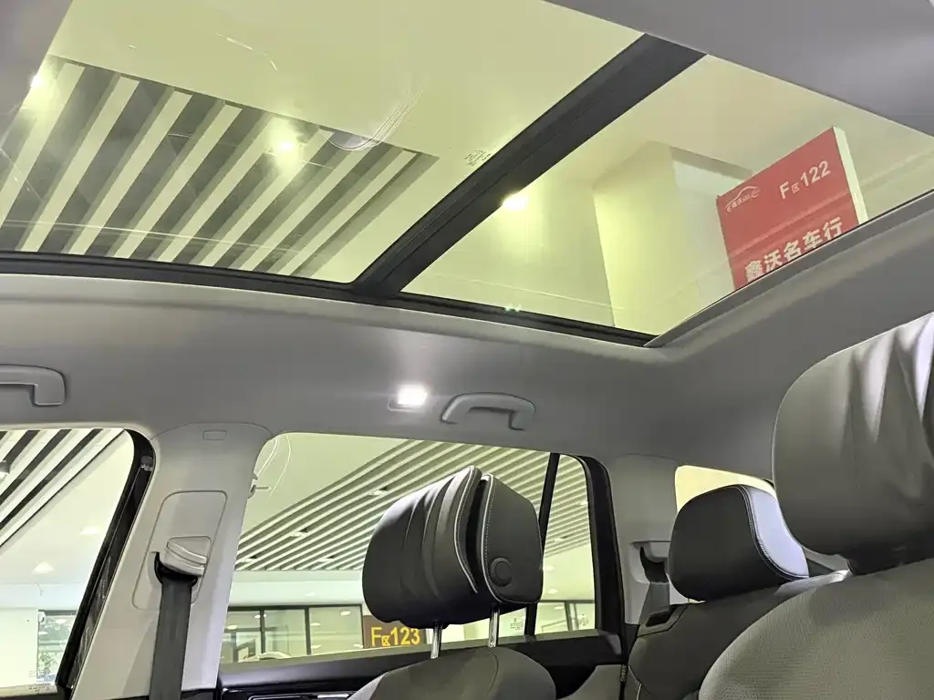 Volkswagen Teramont 2024 из CN, фото 2