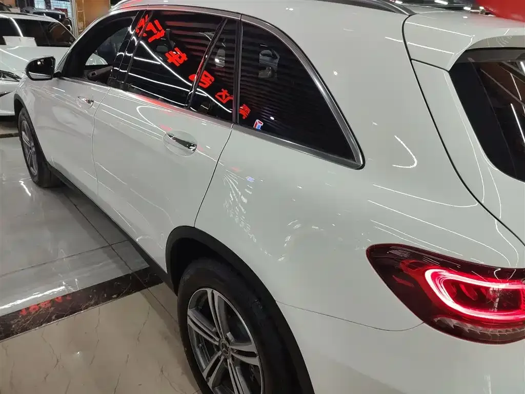 Mercedes-Benz GLC 2021 из CN, фото 2