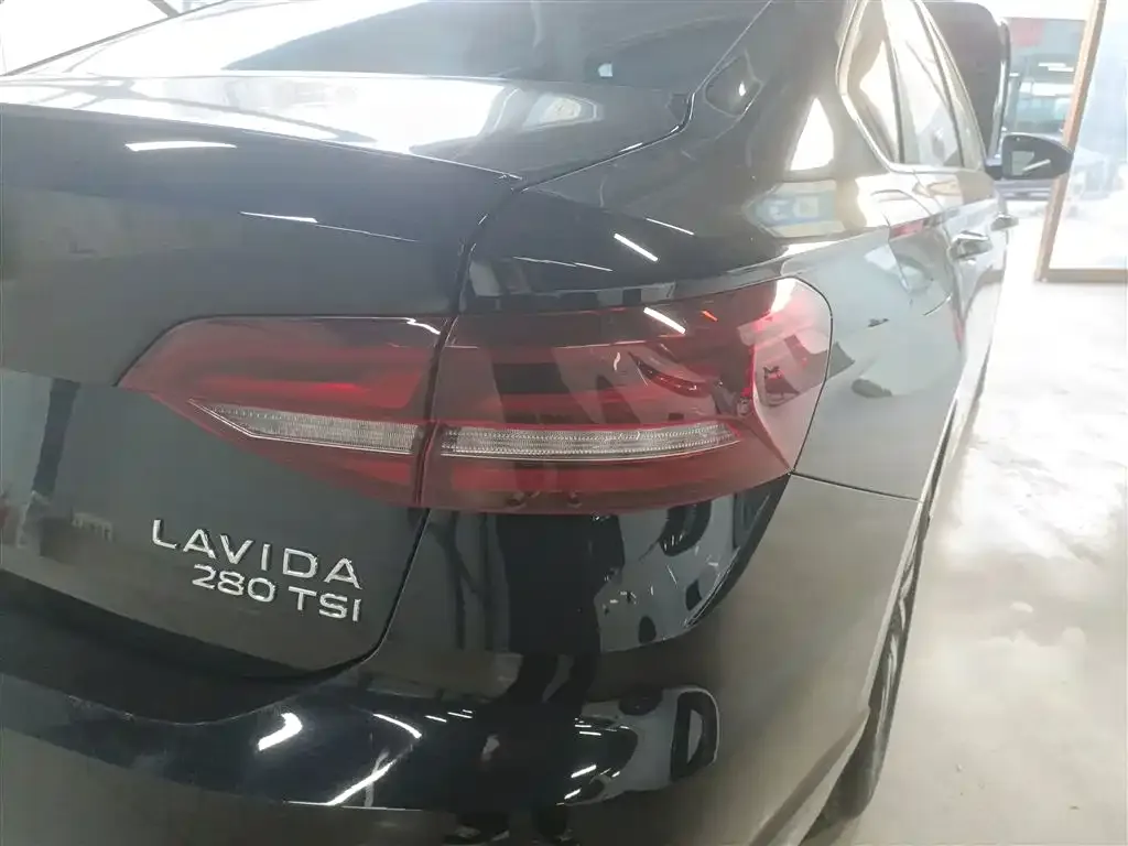 Volkswagen Lavida 2023 из CN, фото 3