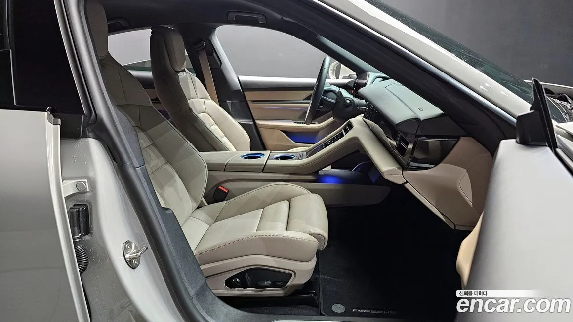 Porsche Taycan 2025 из KR, фото 10