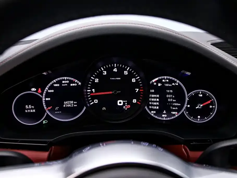 Porsche Cayenne 2023 из CN, фото 7