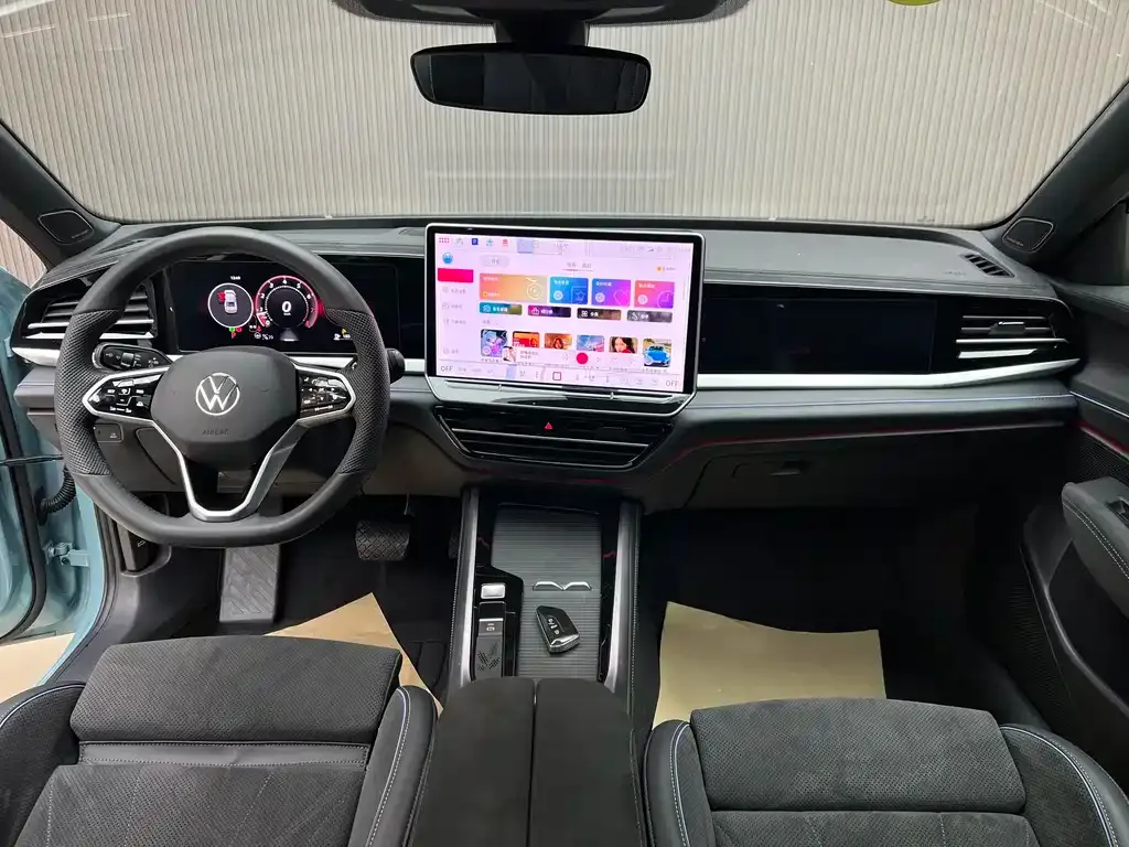 Volkswagen Passat — фото 7