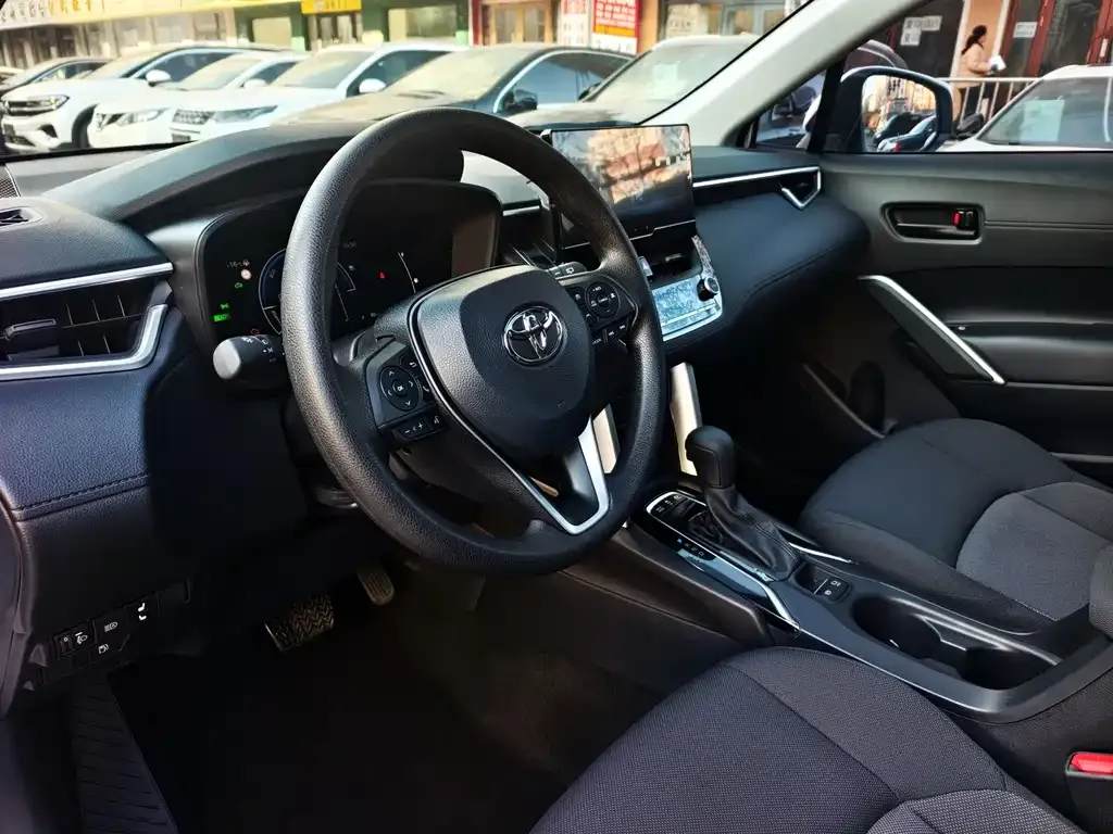 Toyota Frontlander 2024 из CN, фото 9