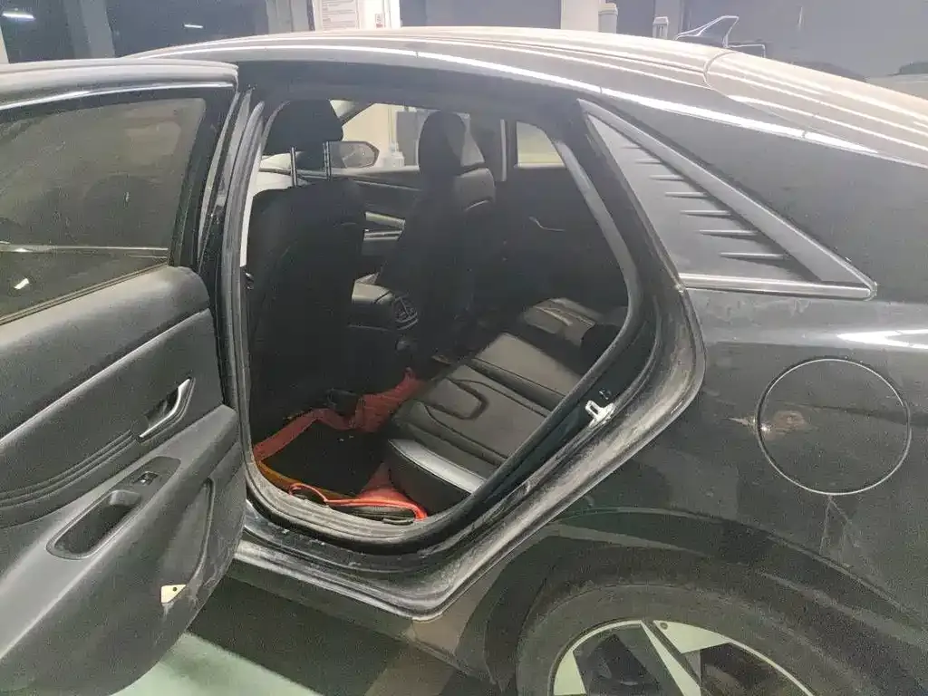 Hyundai Elantra 2021 из CN, фото 7