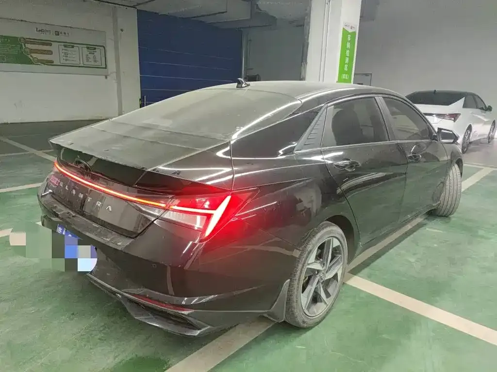Hyundai Elantra 2021 из CN, фото 3