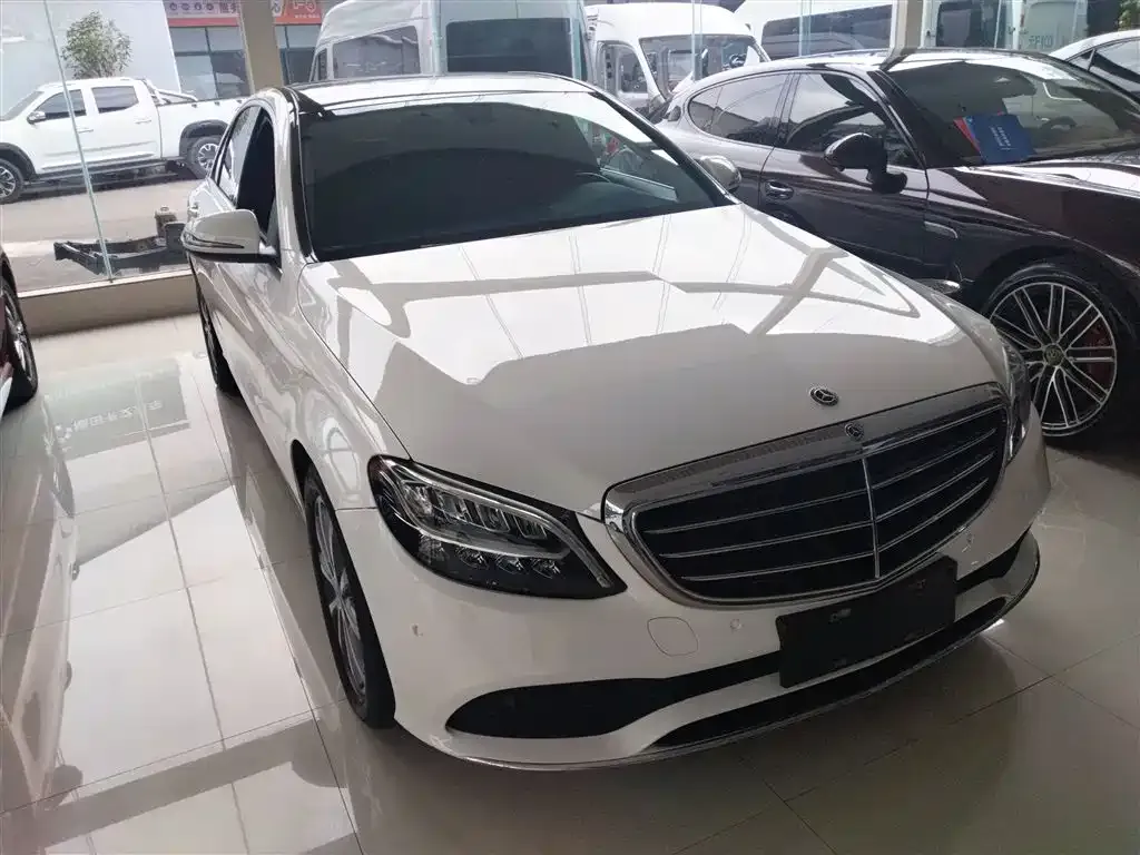 [object Object] C-Class 2021 из CN, фото 4