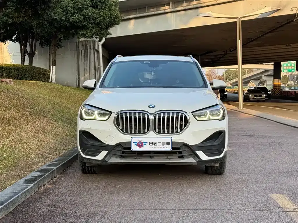 BMW X1 — фото 6