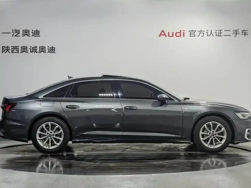 Audi A6L 2023 из CN, фото 5