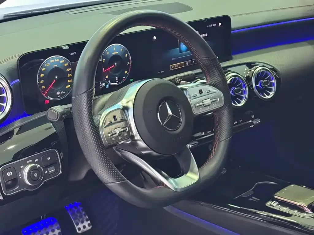 Mercedes-Benz CLA (Import) — фото 5