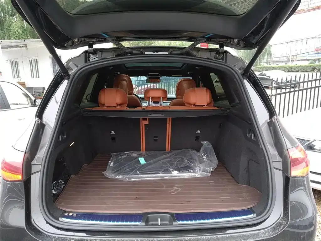 Mercedes-Benz GLC 2024 из CN, фото 6