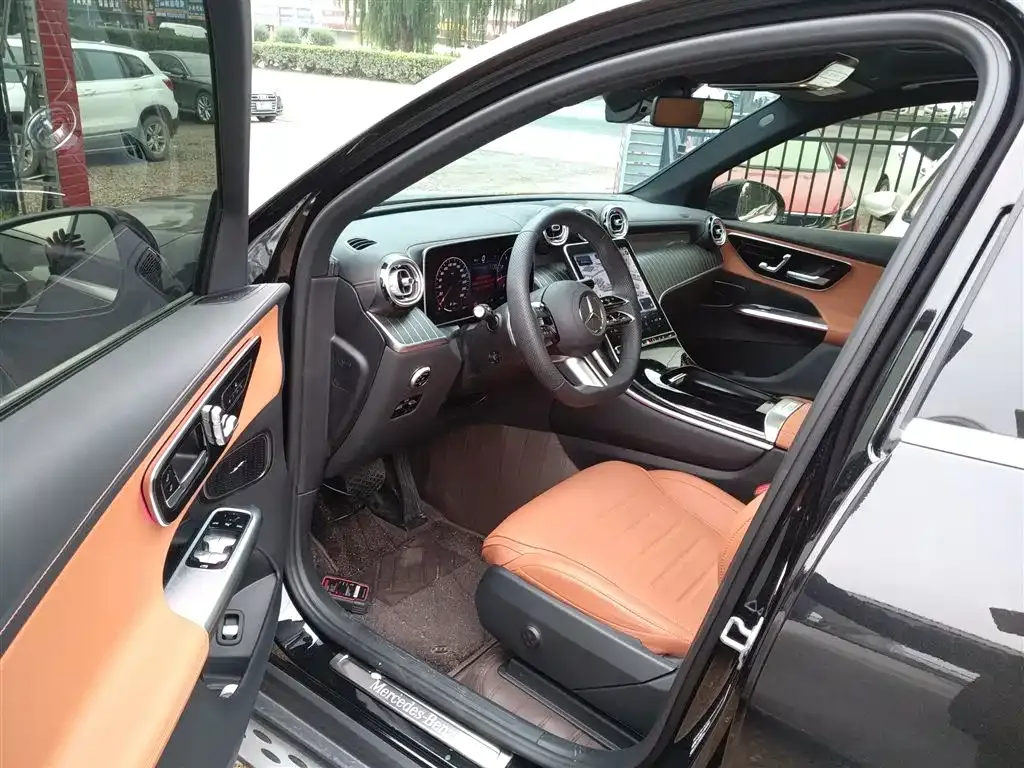 Mercedes-Benz GLC 2024 из CN, фото 10
