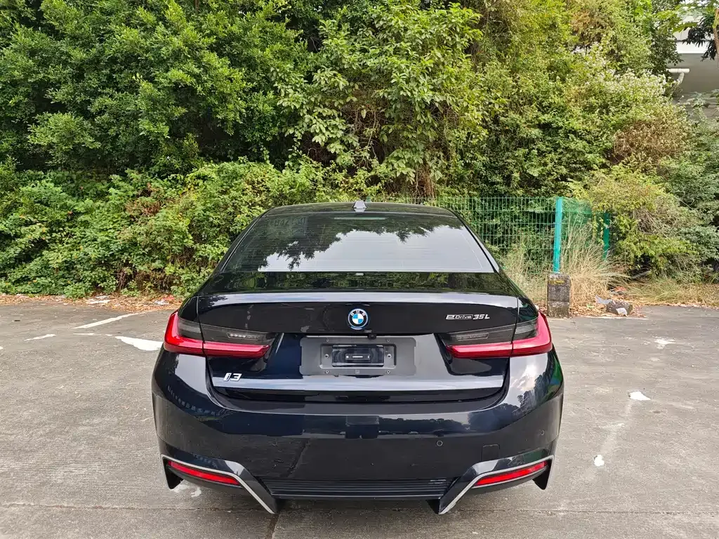 BMW i3 2024 из CN, фото 9
