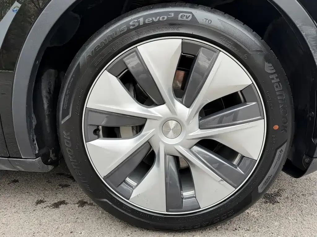 Tesla Model Y 2022 из CN, фото 4