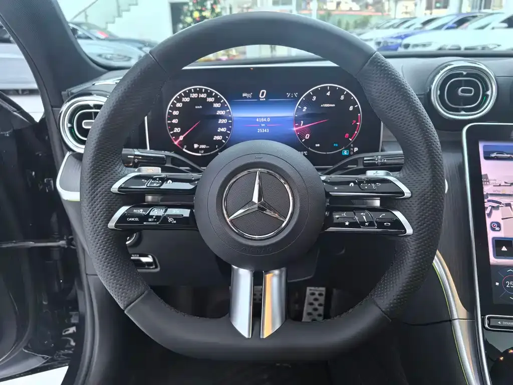 Mercedes-Benz C-Class 2023 из CN, фото 2