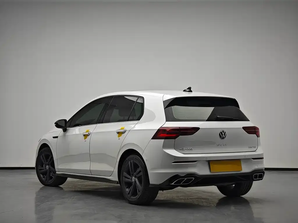 Volkswagen Golf 2022 из CN, фото 4