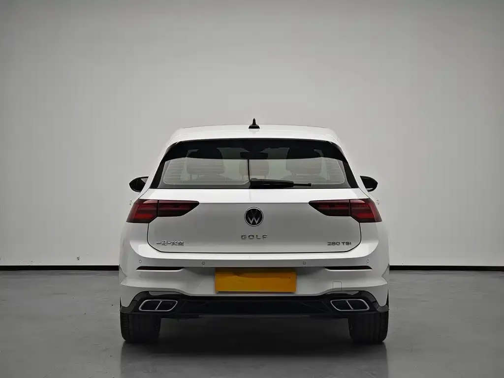 Volkswagen Golf 2022 из CN, фото 5
