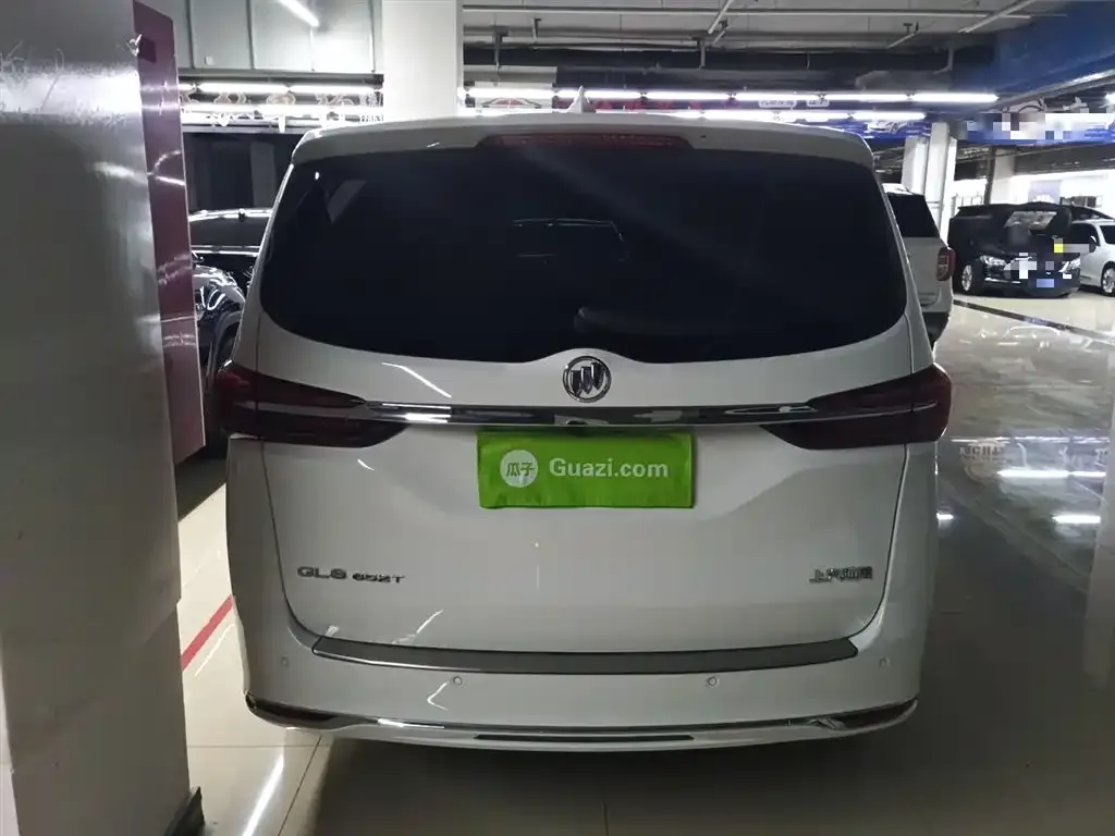 Buick GL8 2021 из CN, фото 6