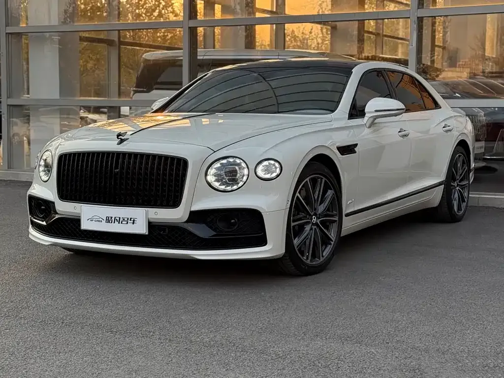 Bentley Flying Spur PHEV 2023 из CN, фото 6