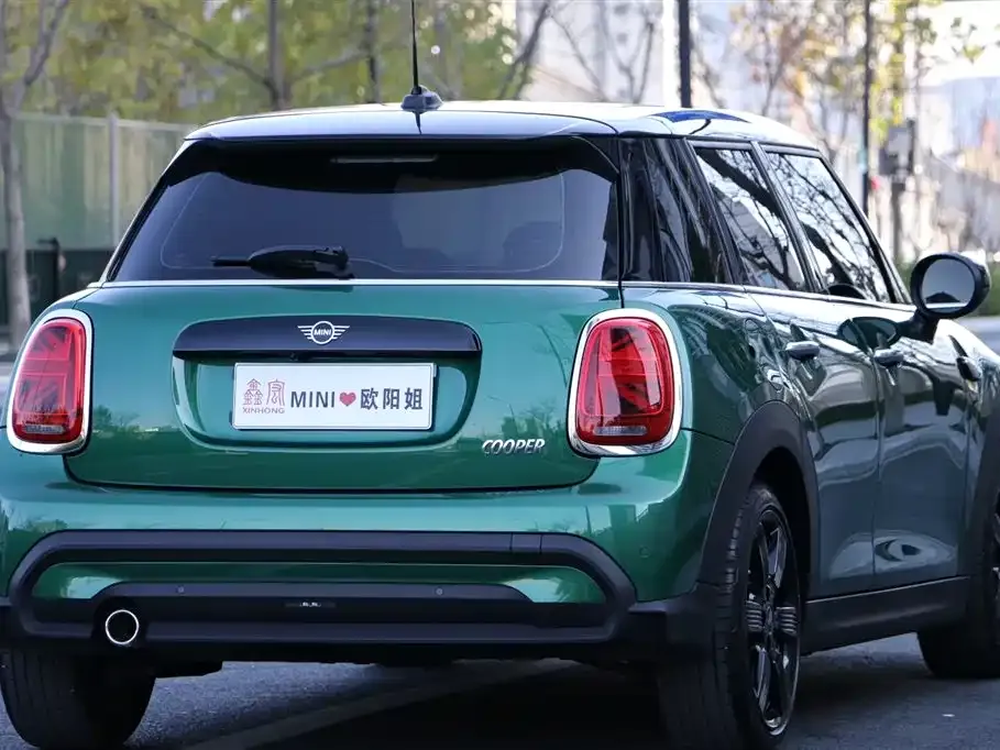 MINI Cooper (3-door) 2024 из CN, фото 3