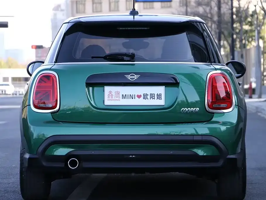 MINI Cooper (3-door) 2024 из CN, фото 8