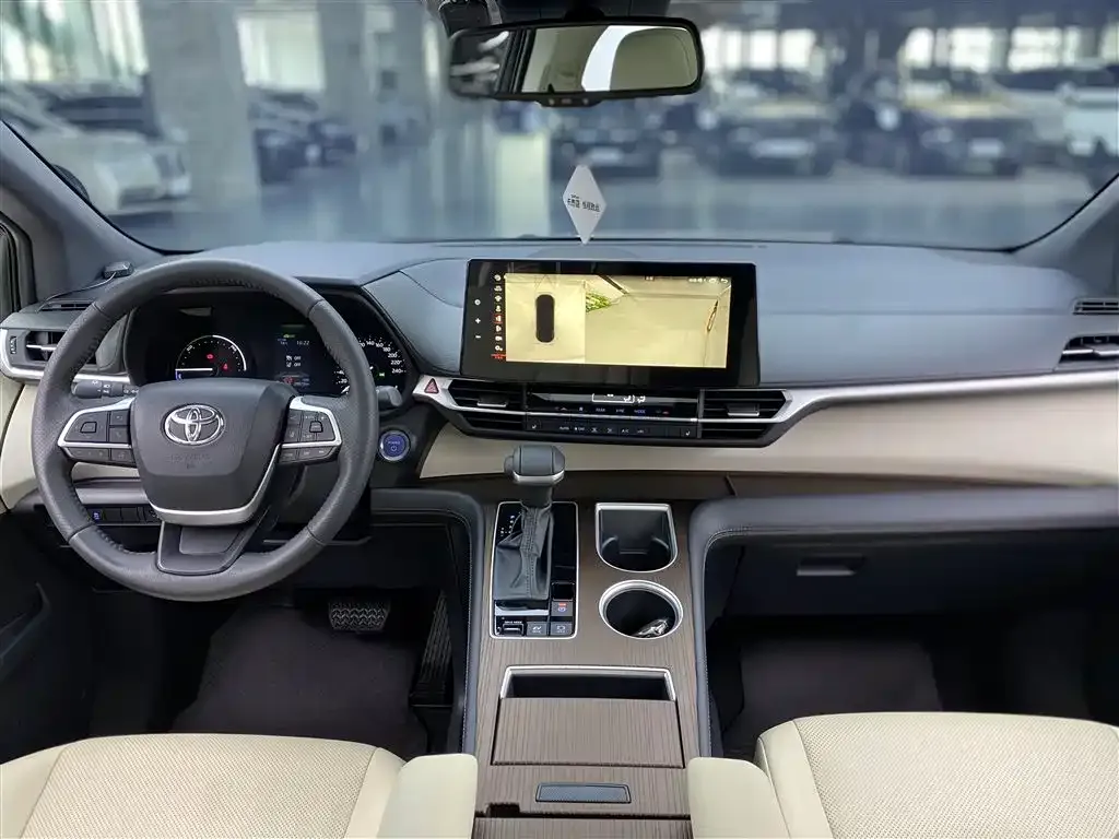 Toyota Sienna 2022 из CN, фото 9