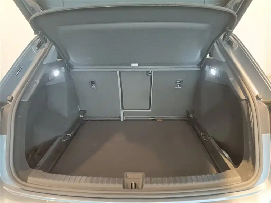 Audi Q4 e-tron 2024 из CN, фото 9
