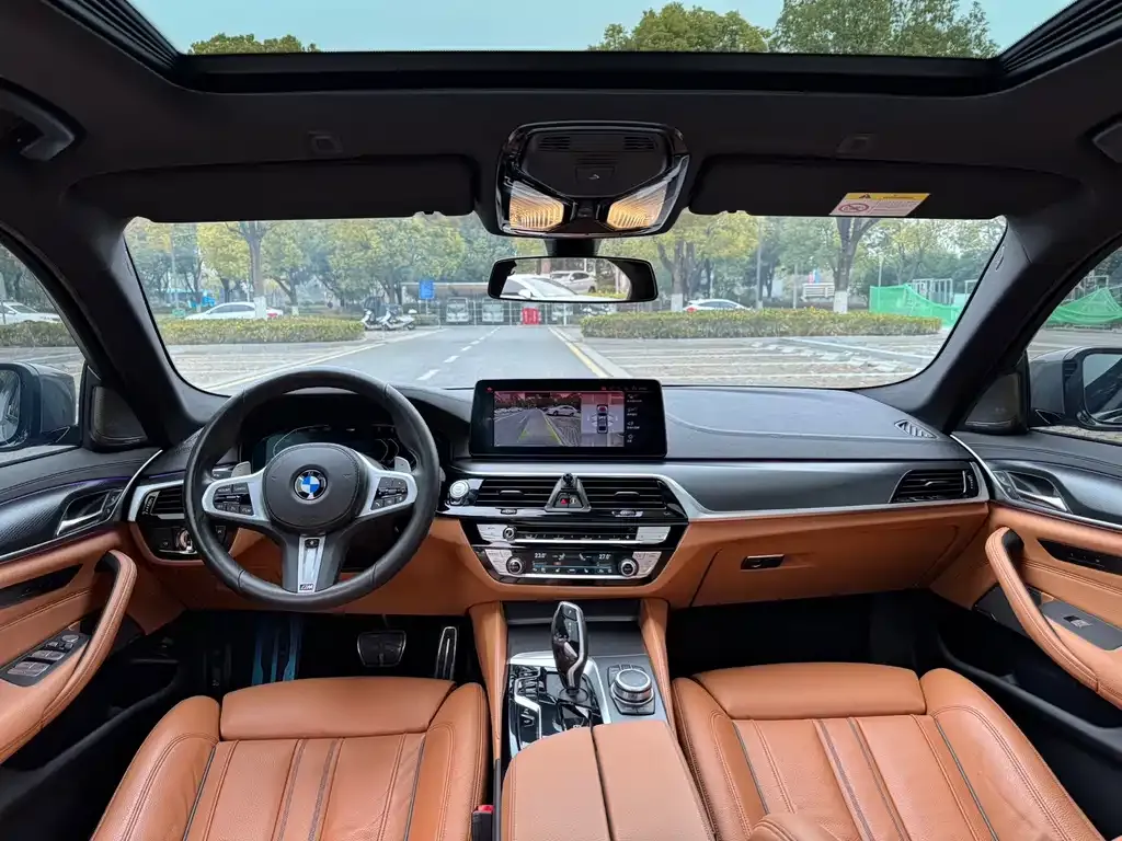 BMW 5 Series (Import) — фото 2