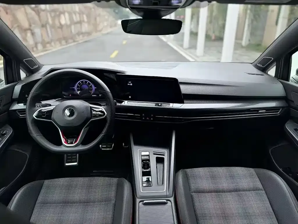 Volkswagen Golf GTI 2022 из CN, фото 8