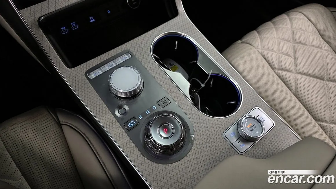 Genesis GV80 — фото 10