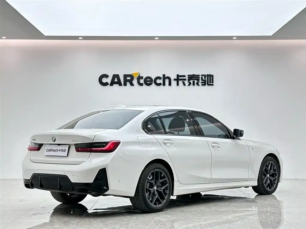 BMW 3 Series 2024 из CN, фото 10