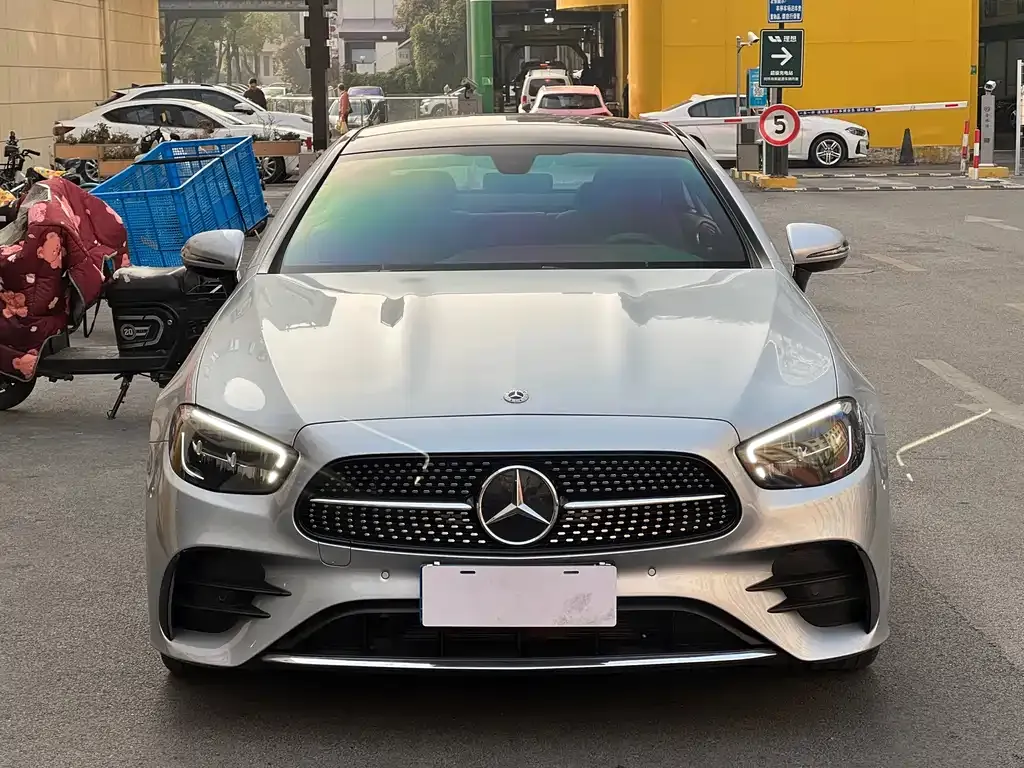 Mercedes-Benz E-Class (Import) — фото 8