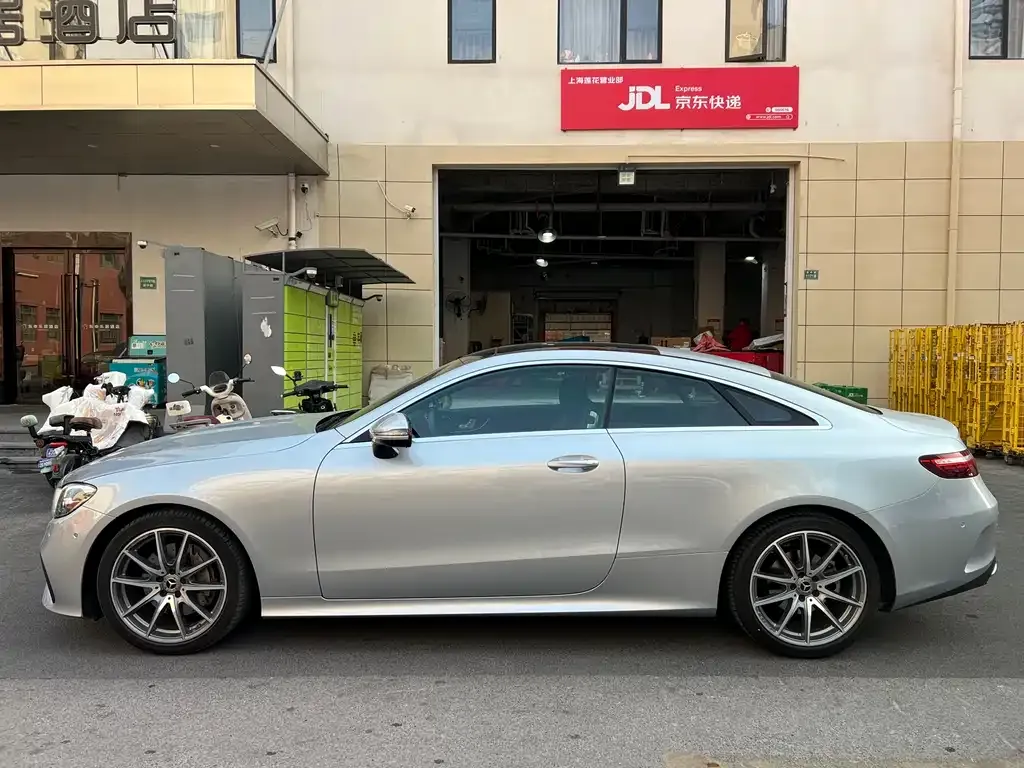 Mercedes-Benz E-Class (Import) — фото 3