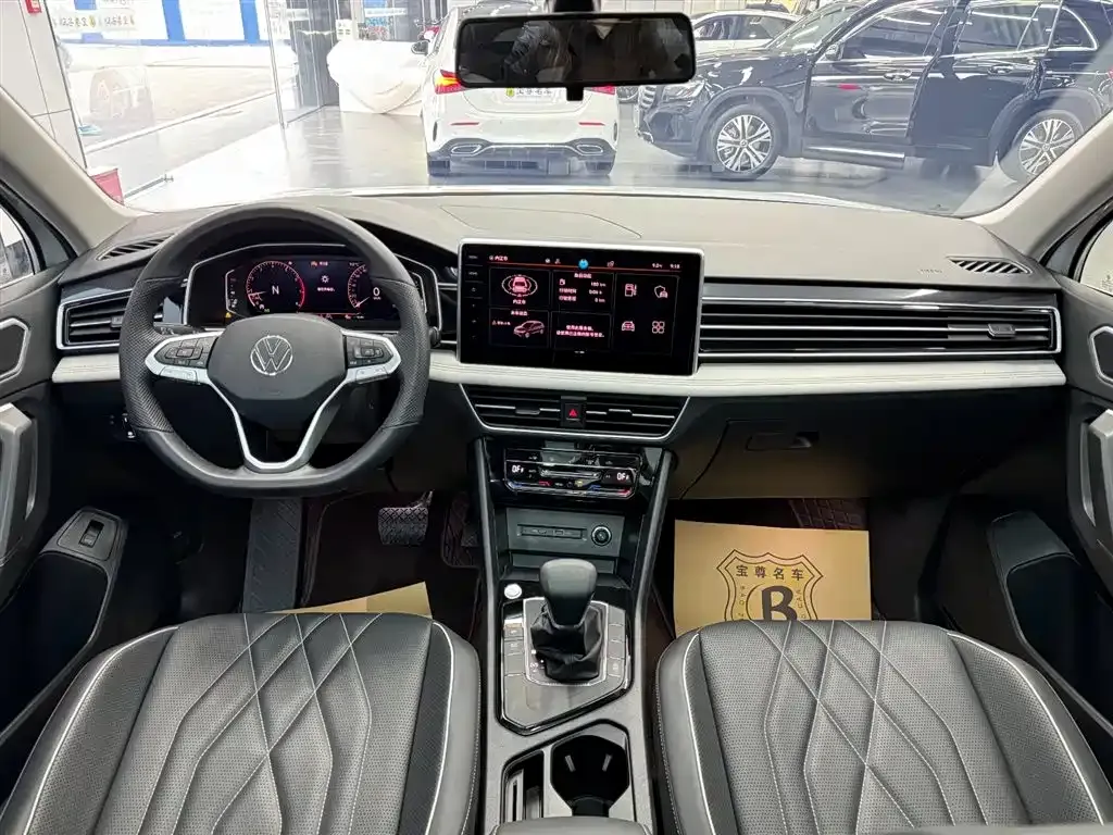 Volkswagen Tiguan L 2024 из CN, фото 10