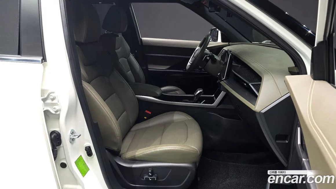 KG Mobility (Ssangyong) Torres — фото 10