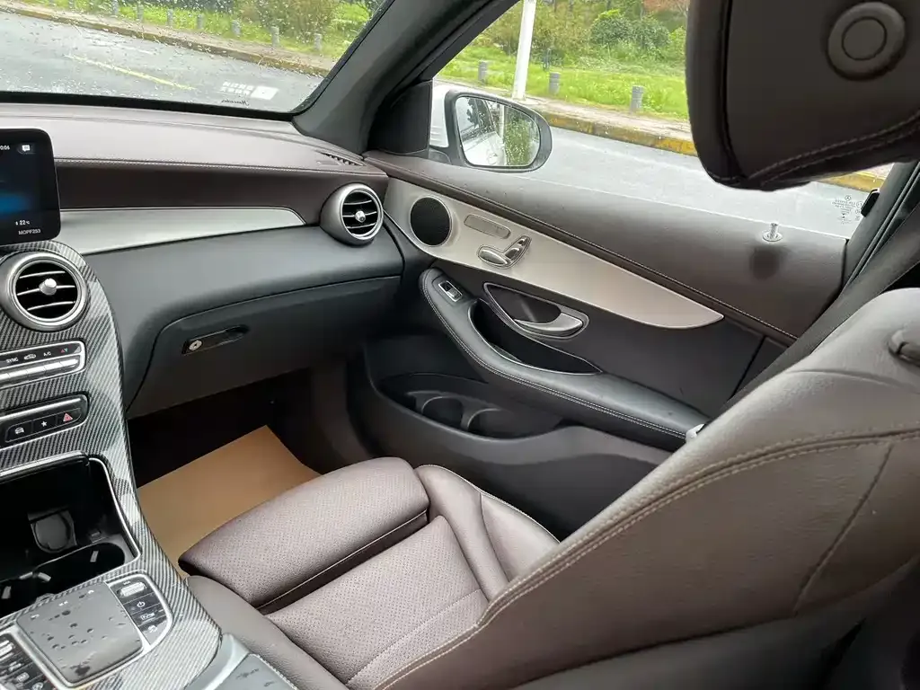 Mercedes-Benz GLC 2021 из CN, фото 3